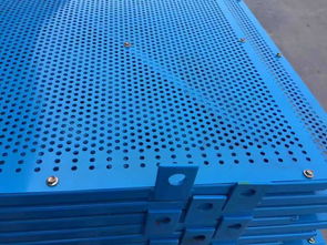 附著式升降腳手架建筑爬架網(wǎng)片噴涂厚度的精確控制與質(zhì)量保障